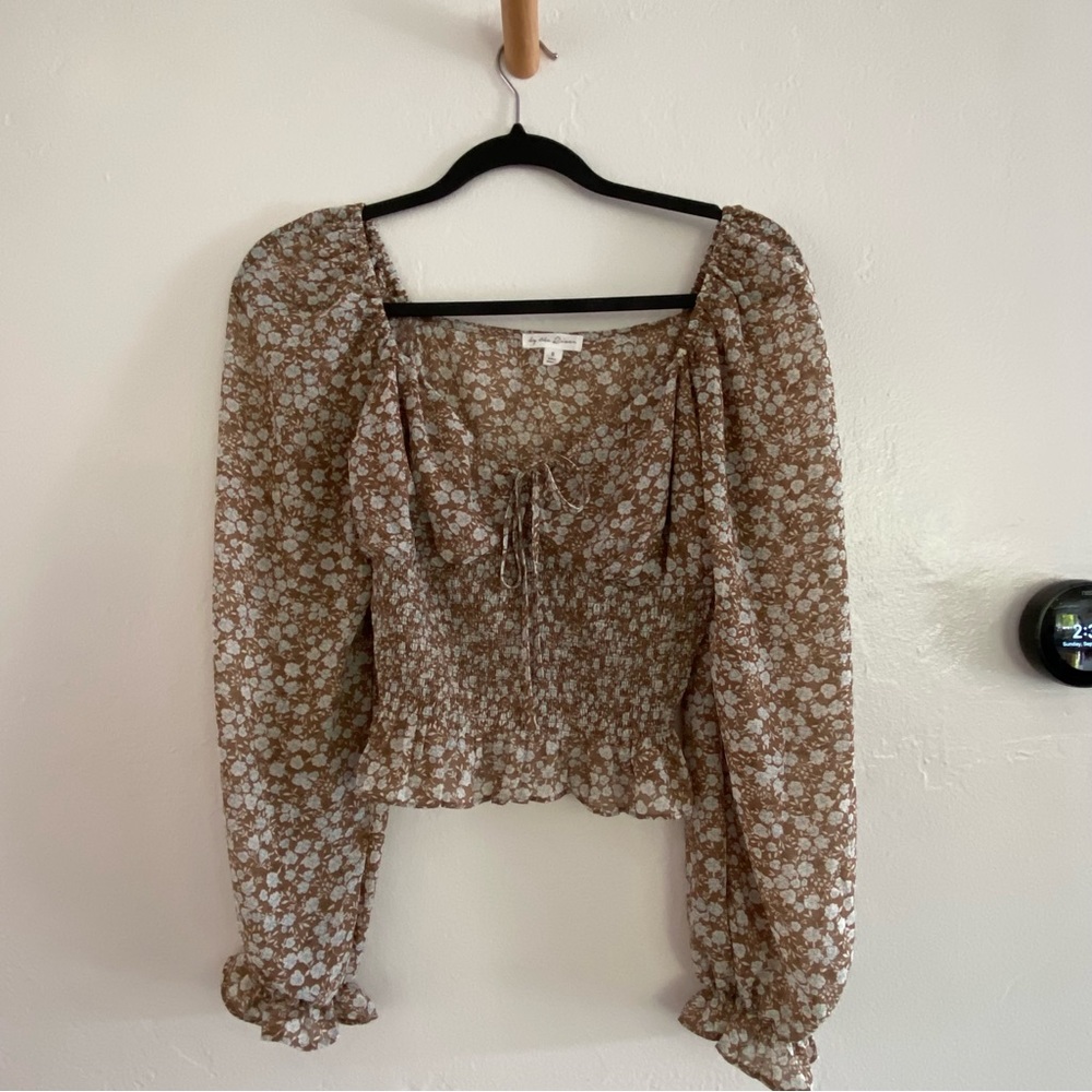 Floral Puffy Long Sleeve and Sweetheart Neck Blouse